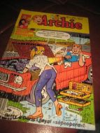1991,nr 005, ARCHIE. Helsides bilde av NEW KIDS ON THE BLOCK  på baksida.