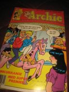 1991,nr 008, ARCHIE. Helsides bilde av YAZZ på baksida.