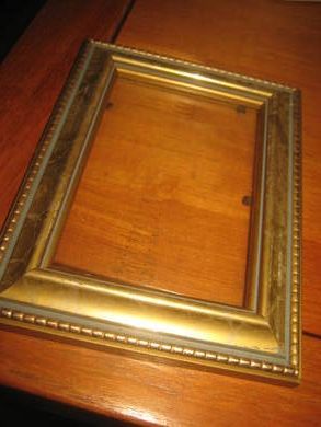 Bilderamme ca 12*16 cm stor dette er nr 7