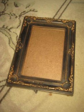 Pen bilderamme med glass ca 9 *14 cm lysflate dette er bildramme nr 2