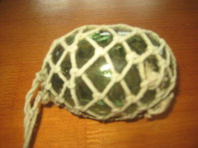 Gammel kavlkule brukt ved garnfiske i eldre tider Dette er den tykke kula som er sjelden Lys grønn meget pen seis Dette er kule nr 14