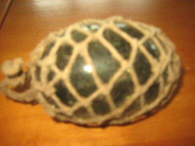 Gammel kavlkule brukt ved garnfiske i eldre tider Dette er den tykke kula som er sjelden Lys grønn pen seis Dette er kule nr 17