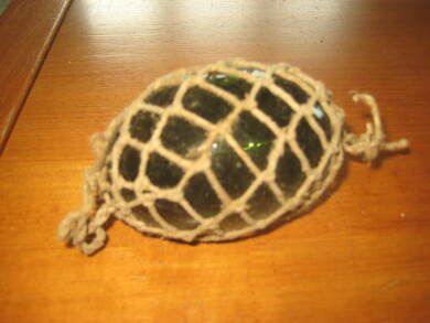 Gammel kavlkule brukt ved garnfiske i eldre tider Dette er den tykke kula som er sjelden Lys grønn meget pen seis Dette er kule nr 18