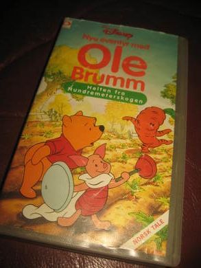 NYE EVENTYR MED OLE BRUMM