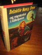 Keene: DETEKTIV NANCY DREW ogMYSTERIET I TÅKEJUVET Bok nr 82 1988
