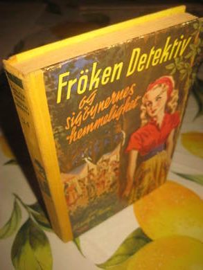 Keene Carolyn: Frøken Detektiv og sigøynernes hemmelighet Bok nr 24 1959