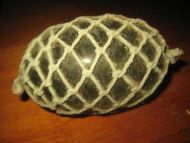 Gammel kavlkule brukt ved garnfiske i gamle dager Ble brukt til å halde garnet oppe i sjøen tidleg 1900 Dette er kule nr 26