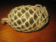 Gammel kavlkule brukt ved garnfiske i gamle dager Ble brukt til å halde garnet oppe i sjøen tidleg 1900 Dette er kule nr 6