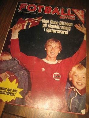 1977 nr 040 FOTBALL REVYEN