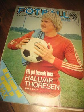 1977 nr 036 FOTBALL REVYEN