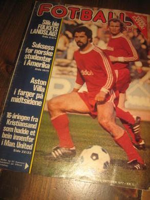 1977 nr 039 FOTBALL REVYEN