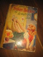 Keene Carolyn: FRØKEN DETEKTIV og de mystiske sko Bok nr 16 1957