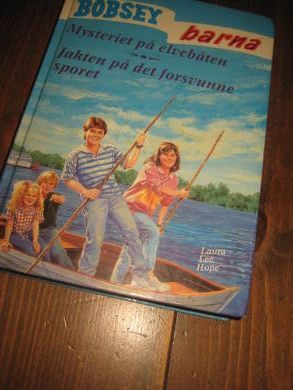 BOBSEY barna Mysteriet på elvebåten Jakten på det forsvunne sporet Bok nr 83