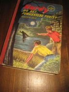 DIXON: Hardy guttene og det forheksede fortet Bok nr 44