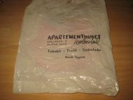 Nostalgisk plastnett fra 80-90 tallet noe for din samling? APARTMENTHUSET kolonial H&aring;konsgate 2 Bergen