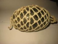 Kavlkule fra eldre dager brukt ved garnfiske på den tid pen seis dette er kule nr 4