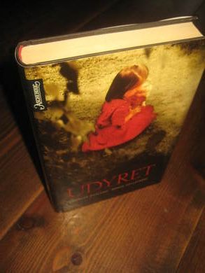 HELLSTR&Oslash;M B&Oslash;RGE: UDYRET 2004