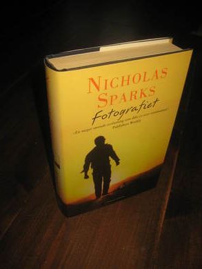 SPARKS NICOLAS: FOTOGRAFIET 2001