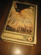 TOMASEVIC: GLASS OG ASKE 2010