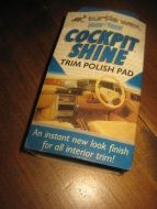 Pakke med ubrukt innhold COCKPIT SHINE P&Aring;LISH PAD 80 tallet?