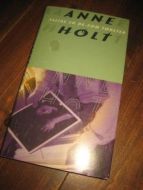 HOLT ANNE: SALIGE ER DE SOM T&Oslash;RSTER 2000
