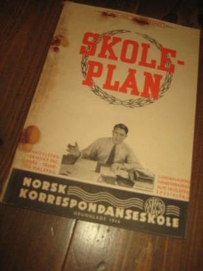 1942-43 SKOLEPLAN NORSK KORRESPONDANSESKOLE