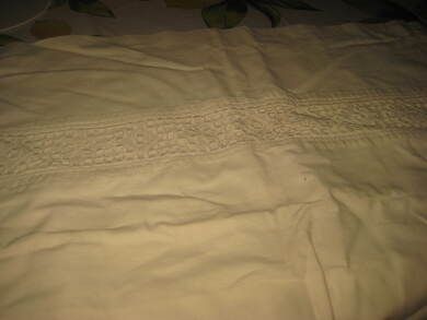 Eldre putevar i god stand hardangermønster i topp Ca 55*55 cm stort