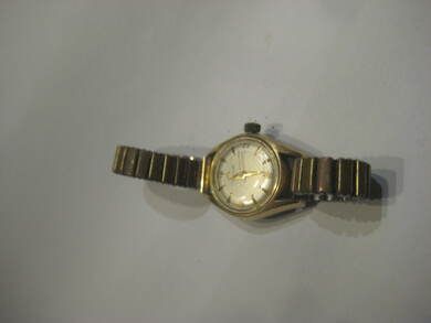 Eldre dame armbandsur