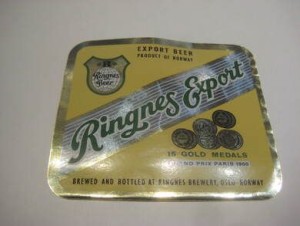 Str&oslash;ken og ubrukt &oslash;letikett fra Ringnes Bryggeri en del &aring;r tilbake i tid dette er etikett nr 2