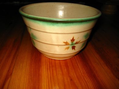 Meget gammel blomsterpotte 17 cm i diameter