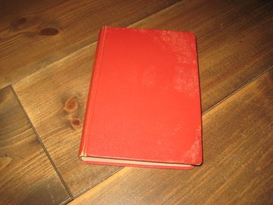 HAUGE YNGVAR: TEODORA Hippodromens datter 1961