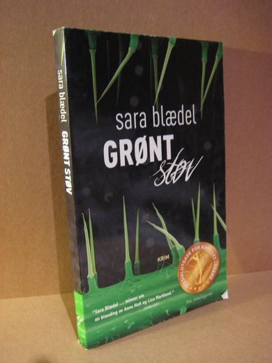 blædel: GRØNT støv. 2005.