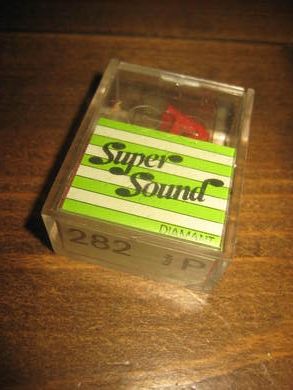 Eske med innhold Super Sound Diamant 282 kode P