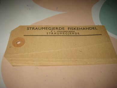 Ubrukt merkelapp fra STRAUMEGJERDE FISKEHANDEL STRAUMEGJERDE