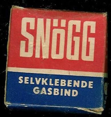 Eske med noe innhold SNØGG SELVKLEBENDE GASBIND
