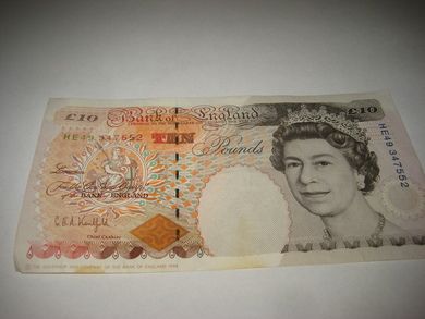 1993 TEN POUNDS HE 49347552