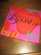 Røed: 333 måter å kysse på. 1999. 