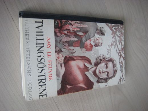LE FEUVRE: TVILLINGSØSTRENE. 1940.