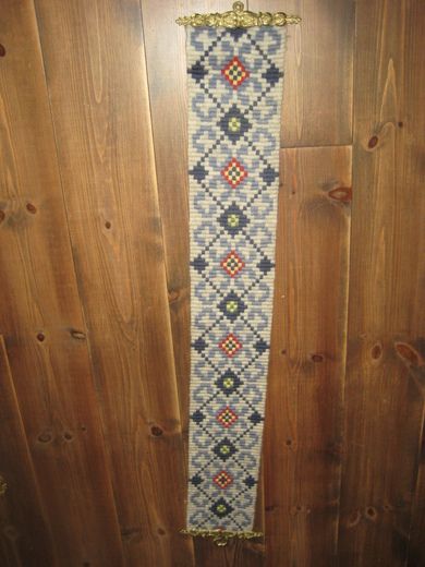 Stor klokkestreng med messingoppheng ca 16*112 cm stor 60 tallet