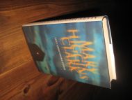 CLARK, MARY HIGGINS: LILLE LIZZIE VENDER TILBAKE. 2007. 