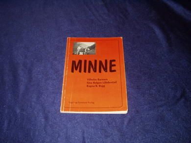 Barmen, Lillebostad, Rygg: MINNE. 1988