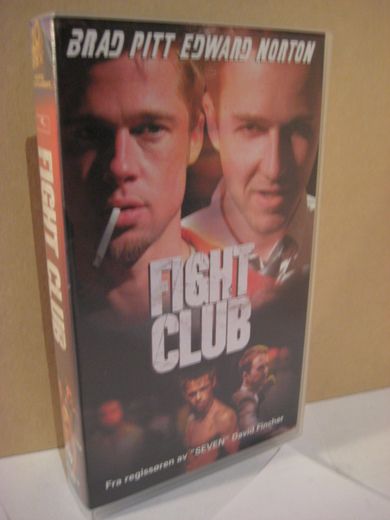 BRAD PIT: FIGHT CLUB 1999 18 ÅR 2T 13 MIN