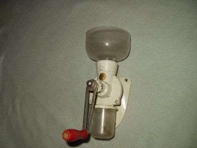 Gammel kaffekvern fra 40-50 tallet