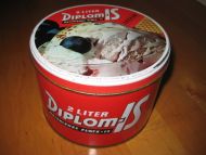 Pen boks uten innhold DIPLOM IS fra Bergensmeieriet Bergen 60 tallet