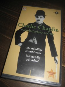 CHARLIE CHAPLIN. 77 MIN, 5 ÅR.