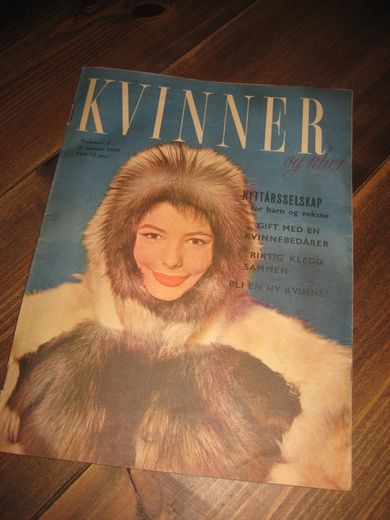 1959,nr 001, KVINNER og klær. 