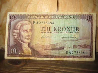 TIU KRONUR 1961 BA2778684