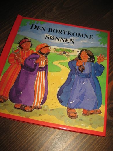 Wood: DEN BORTKOMNE SØNNEN. 2004.