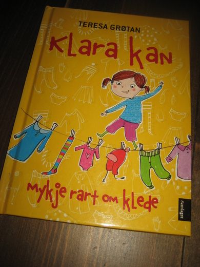 GRØTAN: Klara kan mykje rart om klede 2011