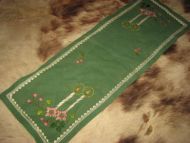 Pen heimebrodert juleduk ca 50*20 cm stor